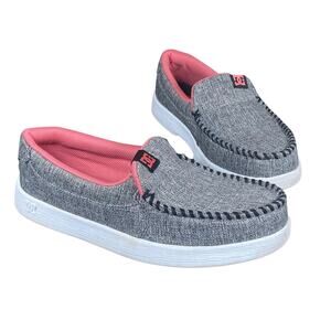 DC Villain 2 Women's Size 9 Gray Pink Chambray Slip On Comfort Loafers Shoes